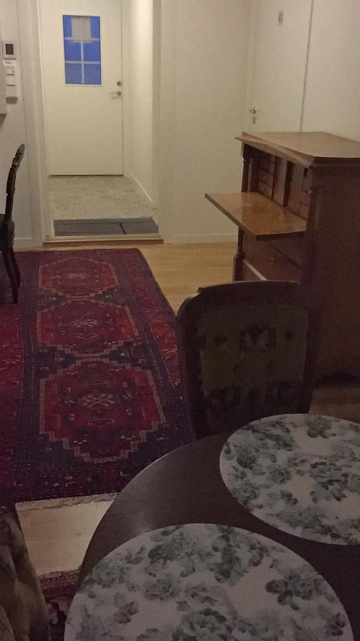 Gjestehuset Ibsen Grimstad  Bagian luar foto